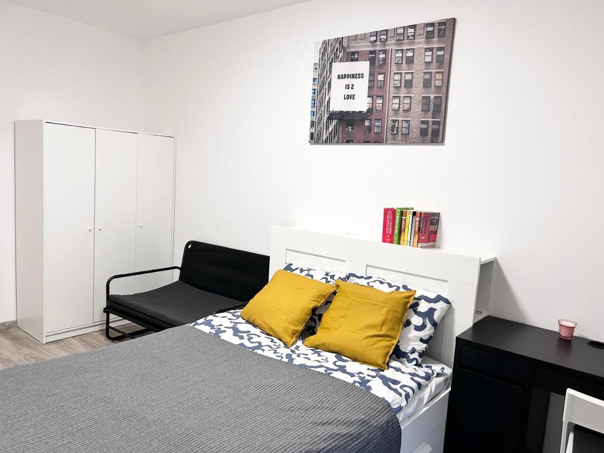New 2022 Family&Friends Downtown Ac 3Br 2Ba Free Parking Big Balcony Near Metro&Train Station Self Check-In Apt Budapeszt Zewnętrze zdjęcie