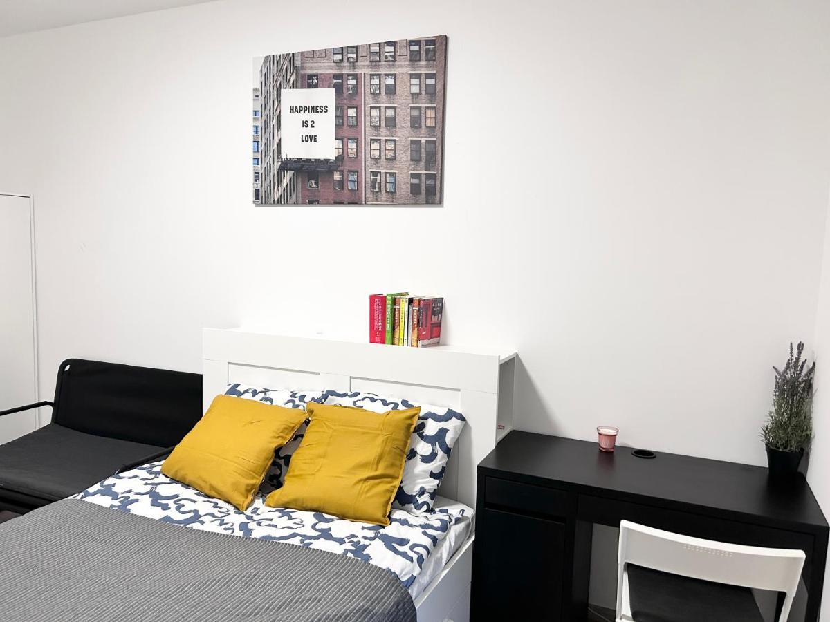 New 2022 Family&Friends Downtown Ac 3Br 2Ba Free Parking Big Balcony Near Metro&Train Station Self Check-In Apt Budapeszt Zewnętrze zdjęcie