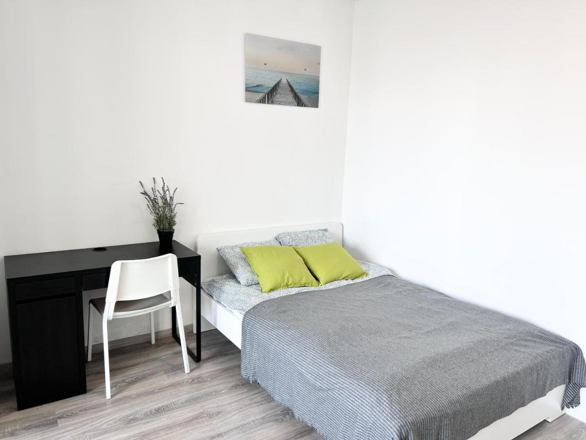 New 2022 Family&Friends Downtown Ac 3Br 2Ba Free Parking Big Balcony Near Metro&Train Station Self Check-In Apt Budapeszt Zewnętrze zdjęcie