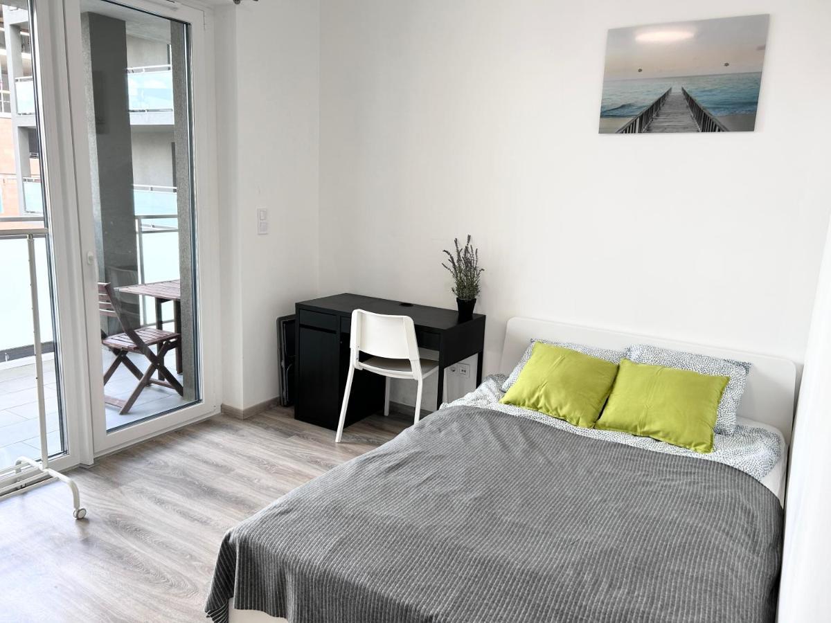New 2022 Family&Friends Downtown Ac 3Br 2Ba Free Parking Big Balcony Near Metro&Train Station Self Check-In Apt Budapeszt Zewnętrze zdjęcie