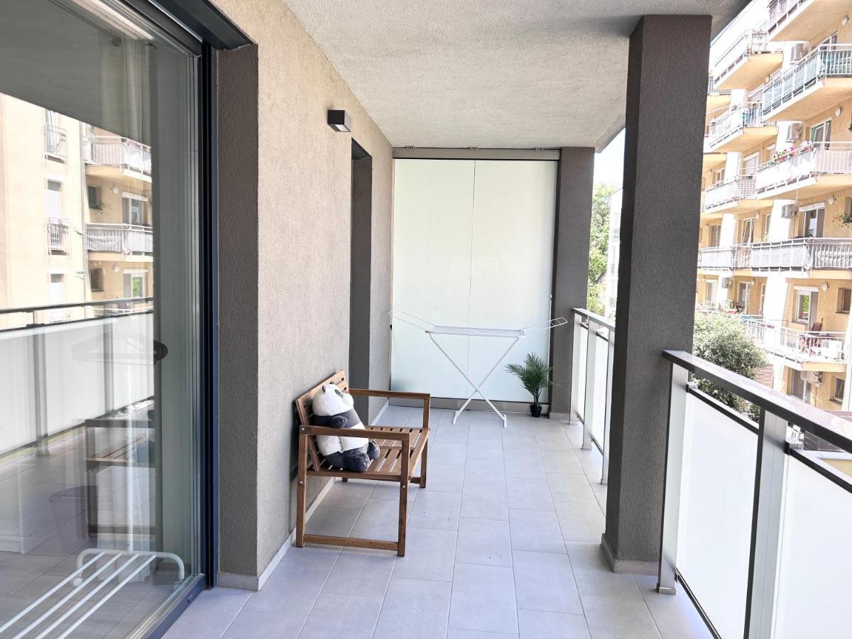 New 2022 Family&Friends Downtown Ac 3Br 2Ba Free Parking Big Balcony Near Metro&Train Station Self Check-In Apt Budapeszt Zewnętrze zdjęcie