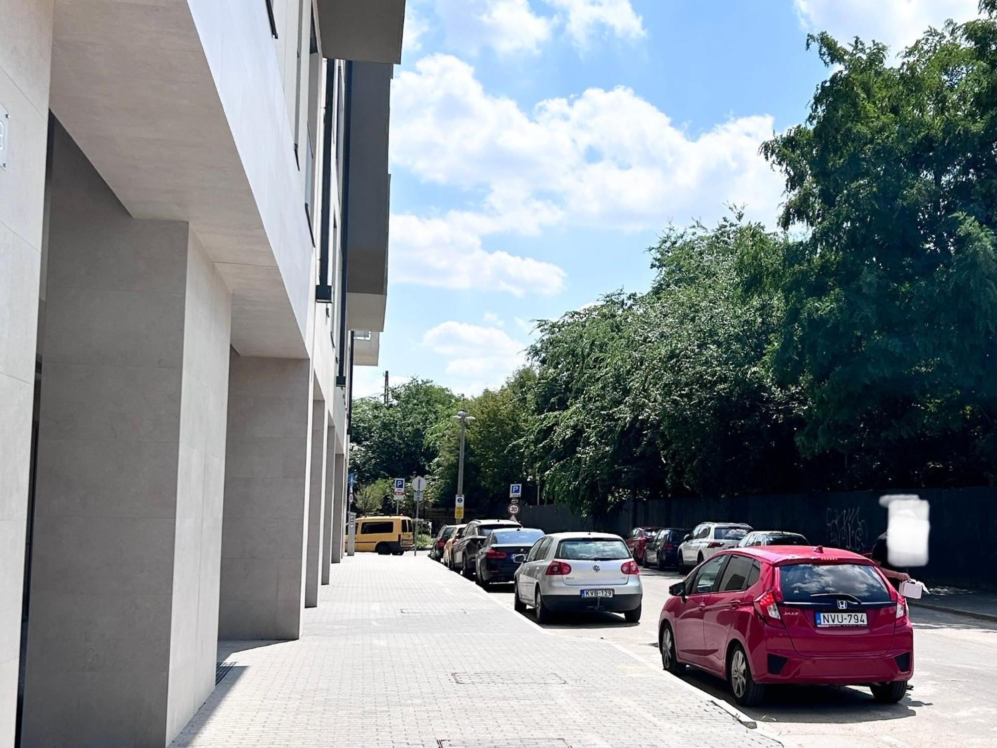 New 2022 Family&Friends Downtown Ac 3Br 2Ba Free Parking Big Balcony Near Metro&Train Station Self Check-In Apt Budapeszt Zewnętrze zdjęcie
