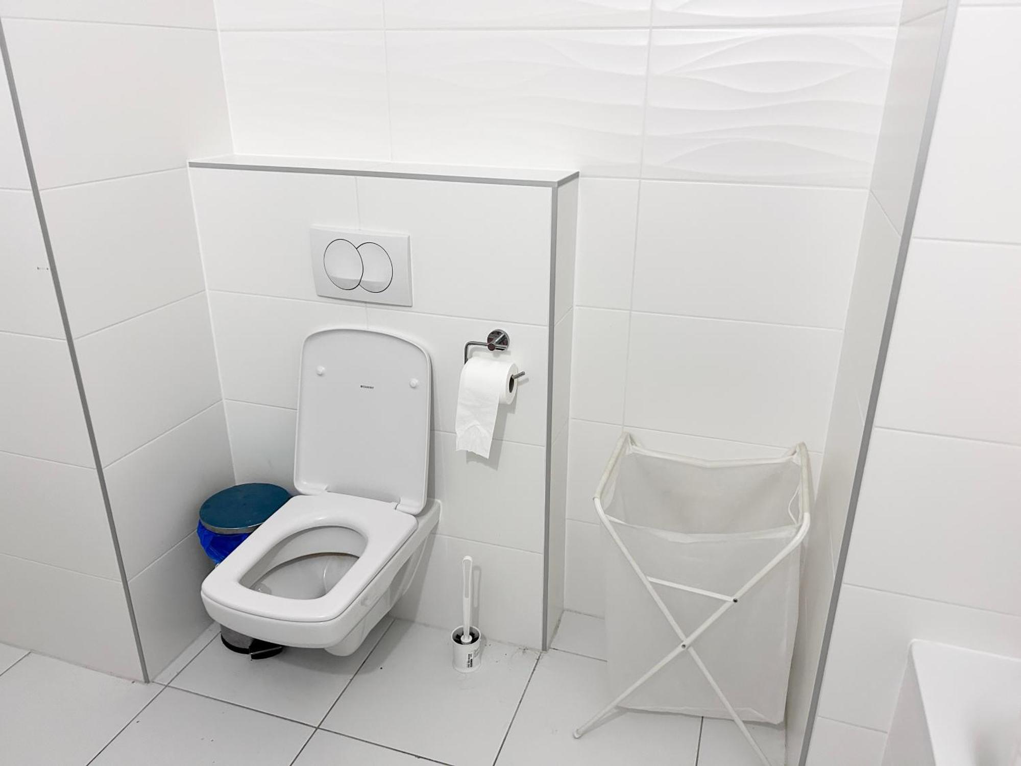 New 2022 Family&Friends Downtown Ac 3Br 2Ba Free Parking Big Balcony Near Metro&Train Station Self Check-In Apt Budapeszt Zewnętrze zdjęcie